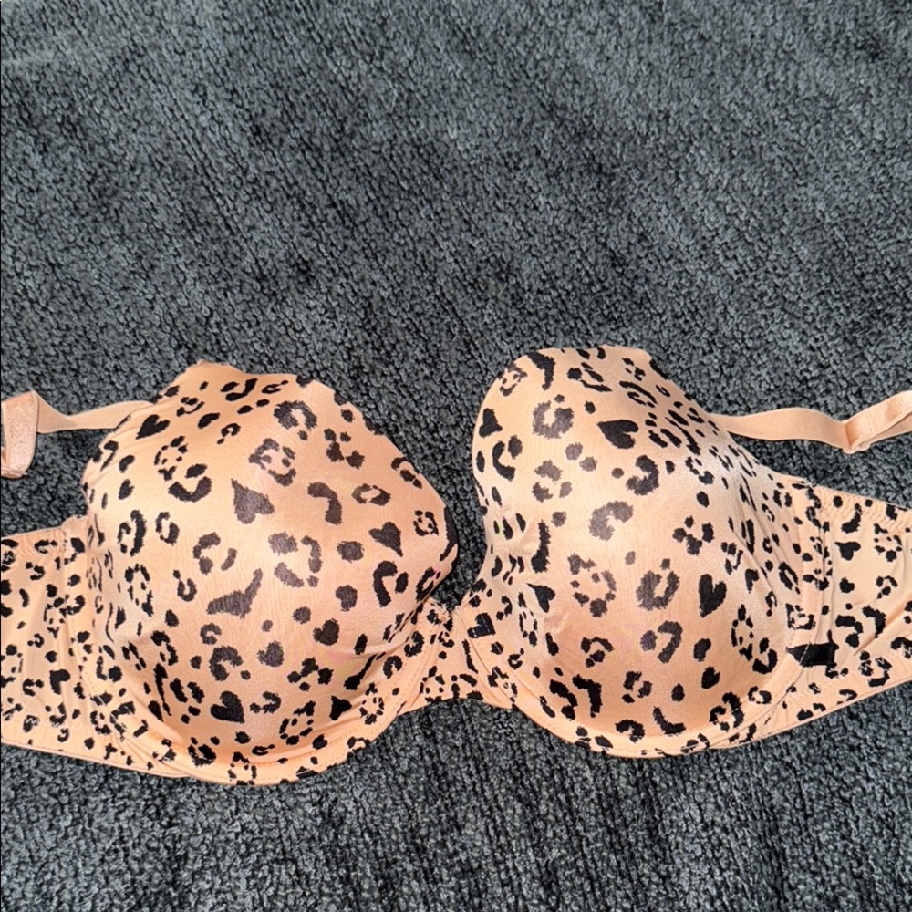 Victoria's Secret Leopard Print Bra - Pink and Black